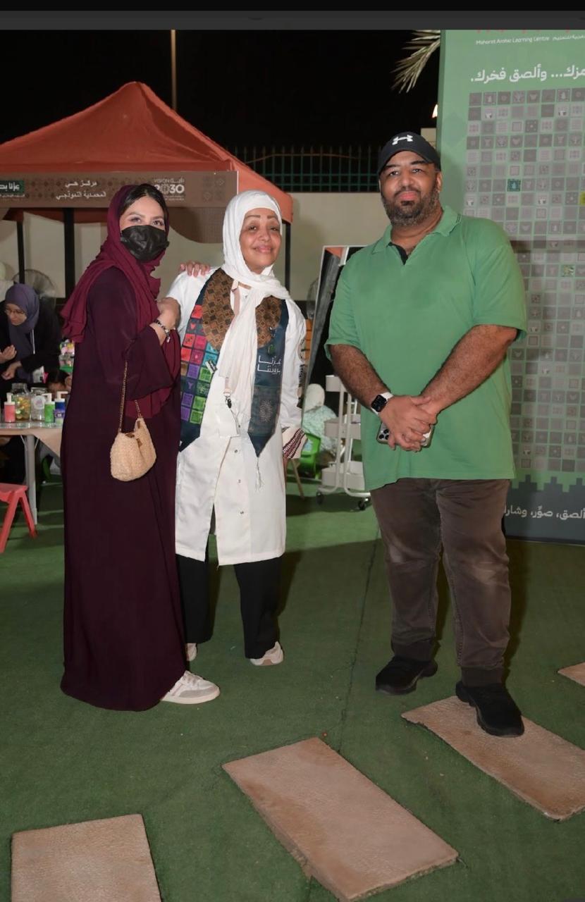 المشاركة في احتفال اليوم الوطني مع مركز حي المحمديه (سارية علم) بتاريخ ٢٠٢٥/٩/١٨ م بركن الاك… media 4