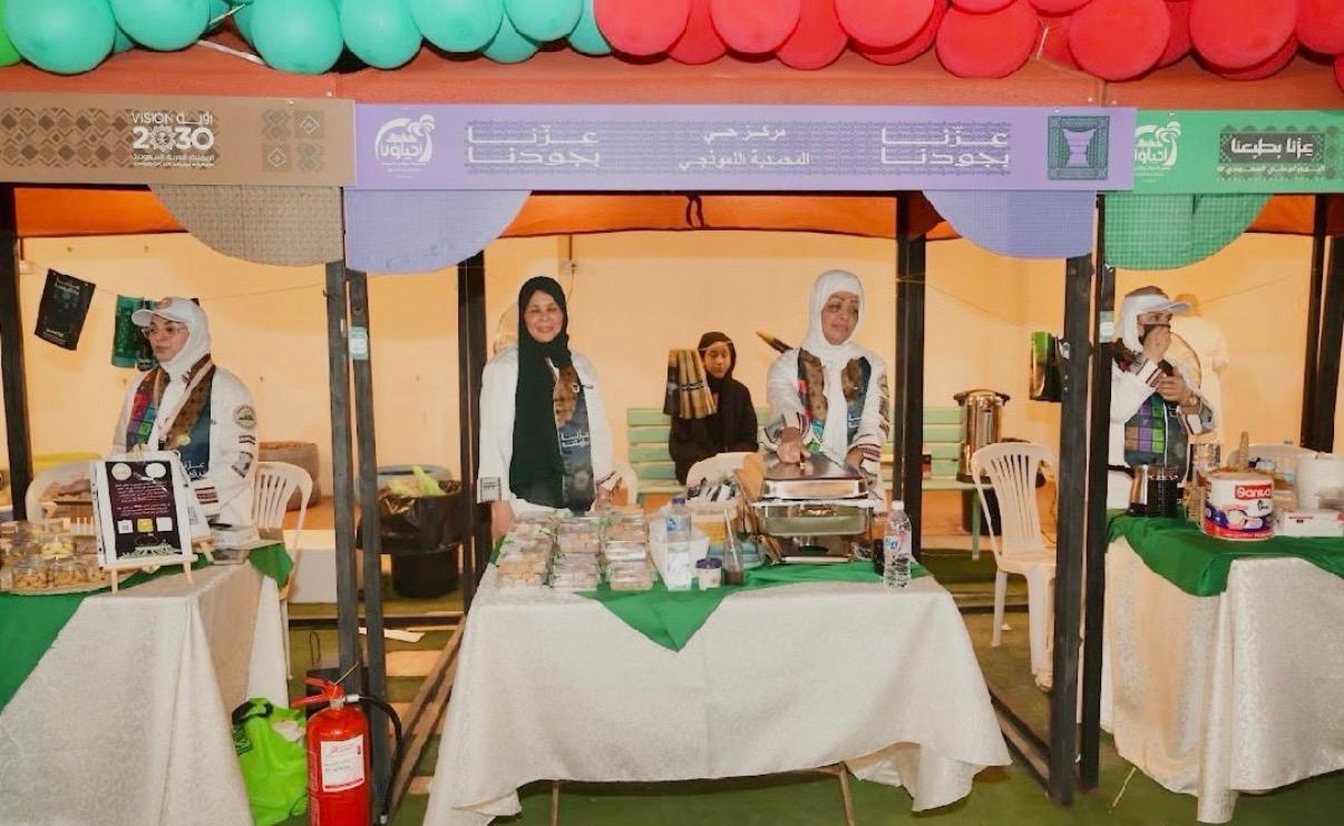 المشاركة في احتفال اليوم الوطني مع مركز حي المحمديه (سارية علم) بتاريخ ٢٠٢٥/٩/١٨ م بركن الاك… media 10
