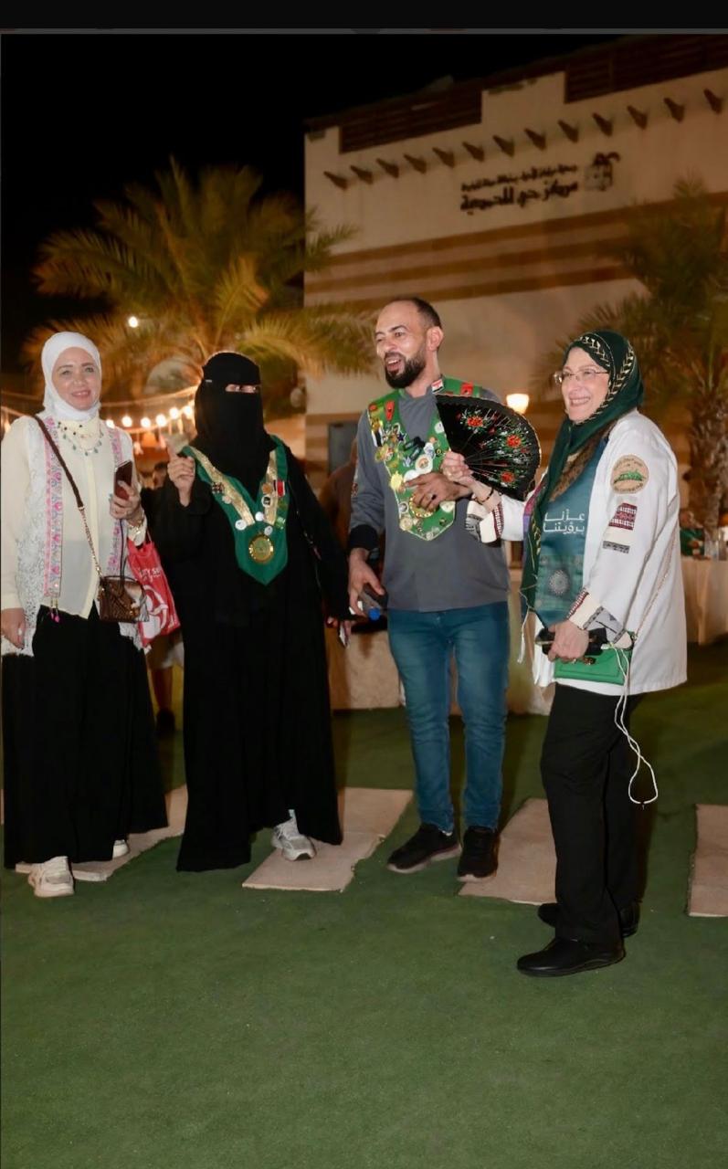 المشاركة في احتفال اليوم الوطني مع مركز حي المحمديه (سارية علم) بتاريخ ٢٠٢٥/٩/١٨ م بركن الاك… media 35