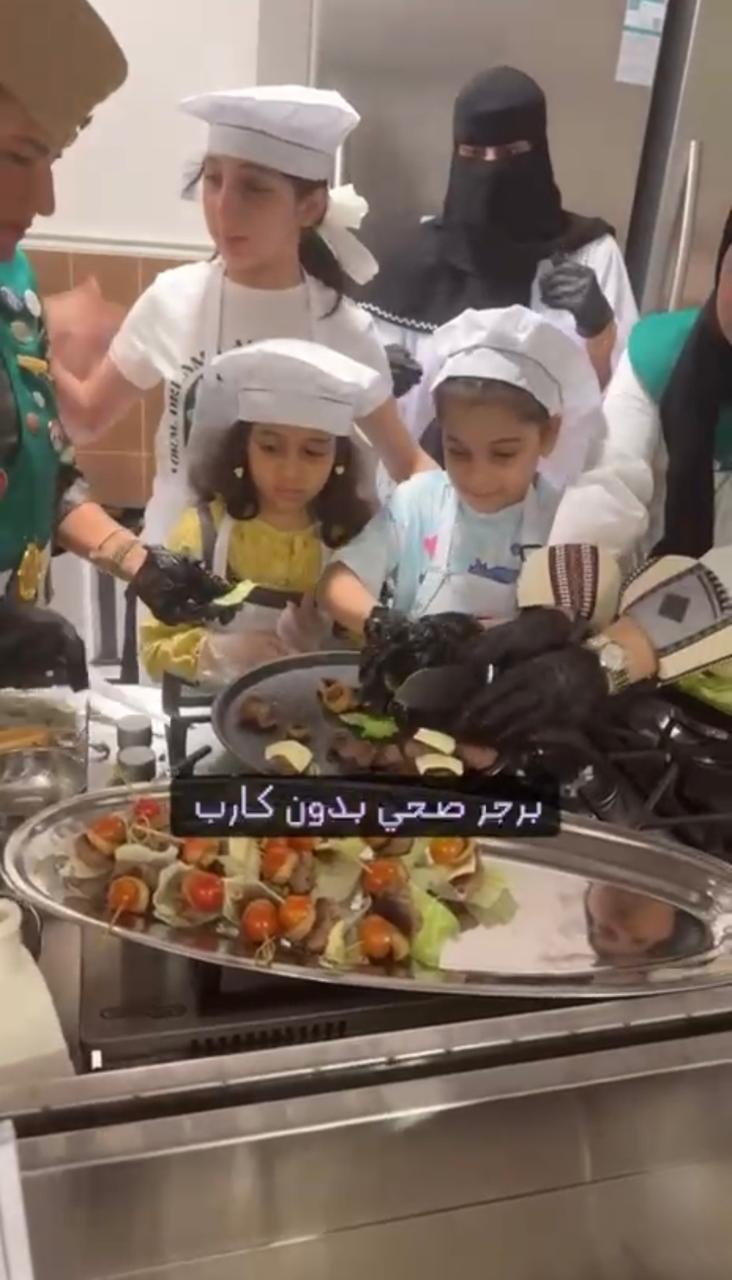 الاحتفال بيوم الشيف العالمي و تدشين مطبخ معهد عكاظ الذي قمنا بتجهيزه بتاريخ ٢٠٢٥/١٠/٢٠ م media 36