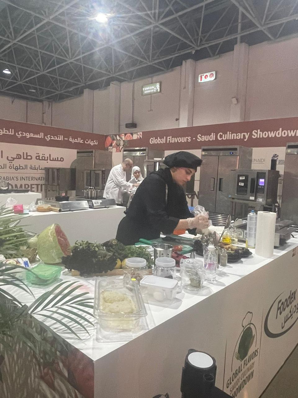 مشاركة فريق المتسابقين بنادي كرنفال الطهاة بمسابقة بمعرض فوديكس الدولي بتاريخ ٣ نوفمبر و حتى… media 10