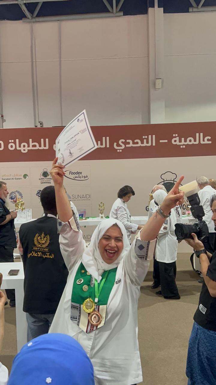 مشاركة فريق المتسابقين بنادي كرنفال الطهاة بمسابقة بمعرض فوديكس الدولي بتاريخ ٣ نوفمبر و حتى… media 30